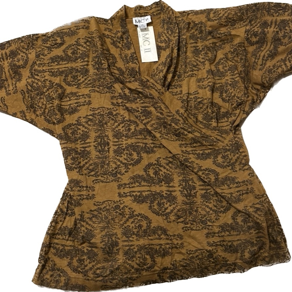 Vintage 80’s Golden Top with Cherubs / size 1X/ by Michael Carrie